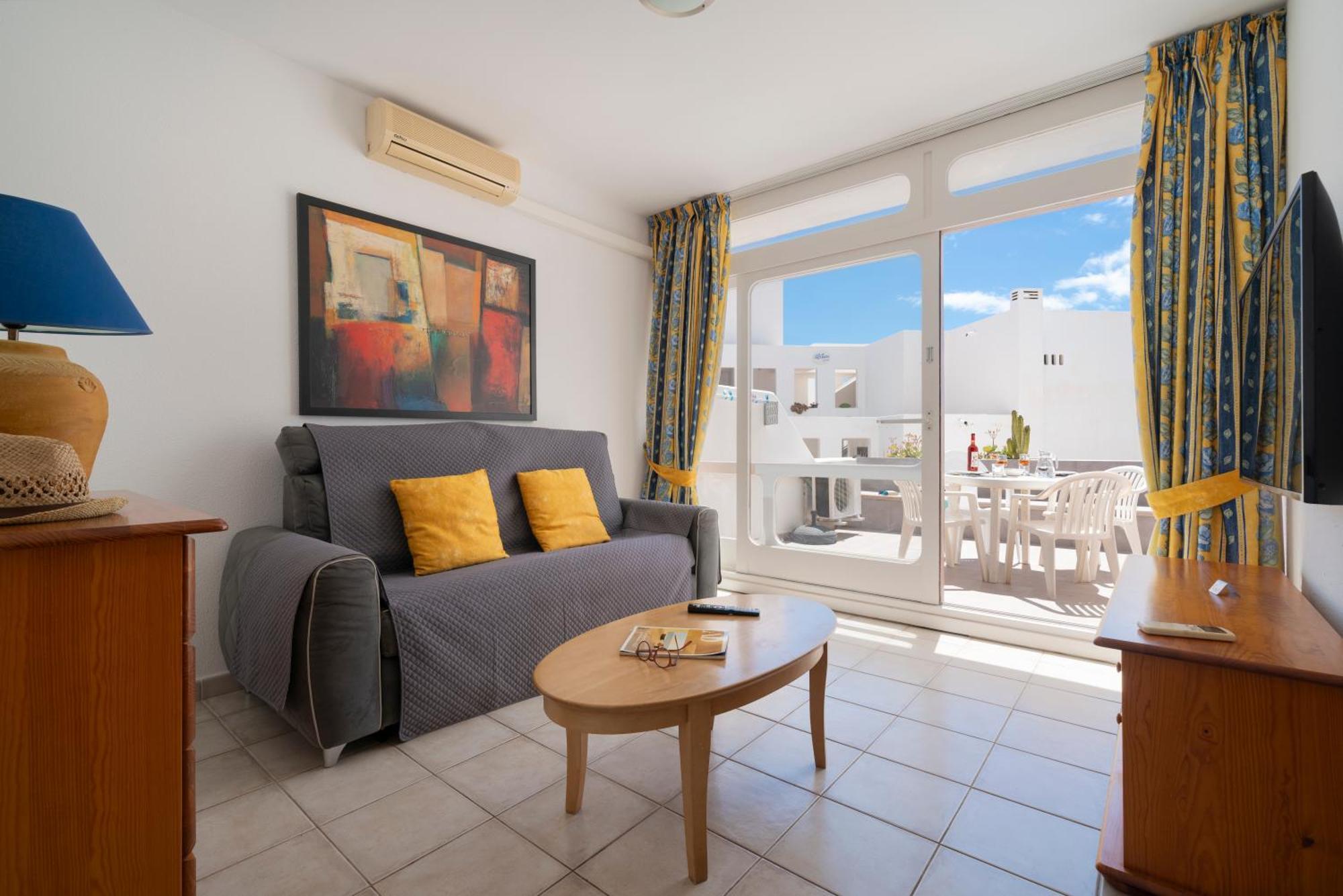 Lanzahost Casa Del Sol 1 Apartment Costa Teguise Exterior photo